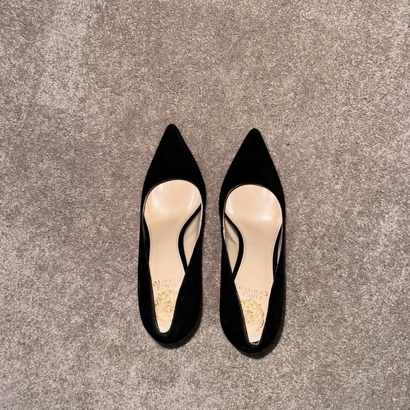 Vince Camuto Ableen Pumps - Picture 4 of 4